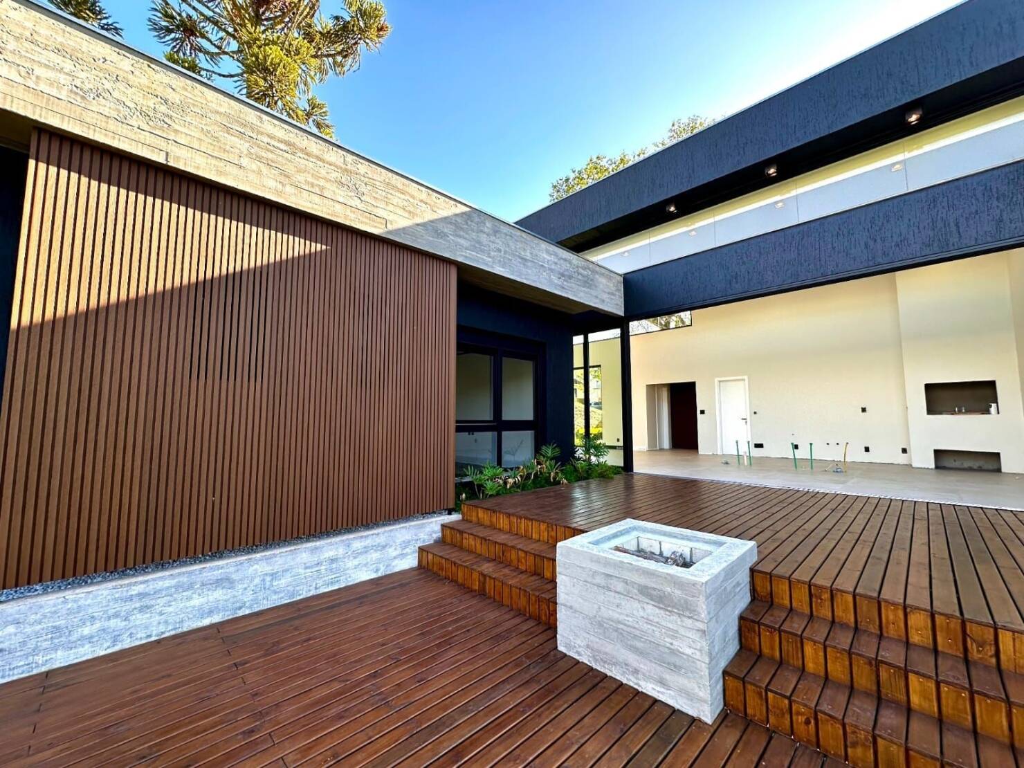 Casa, 3 quartos, 219 m² - Foto 3