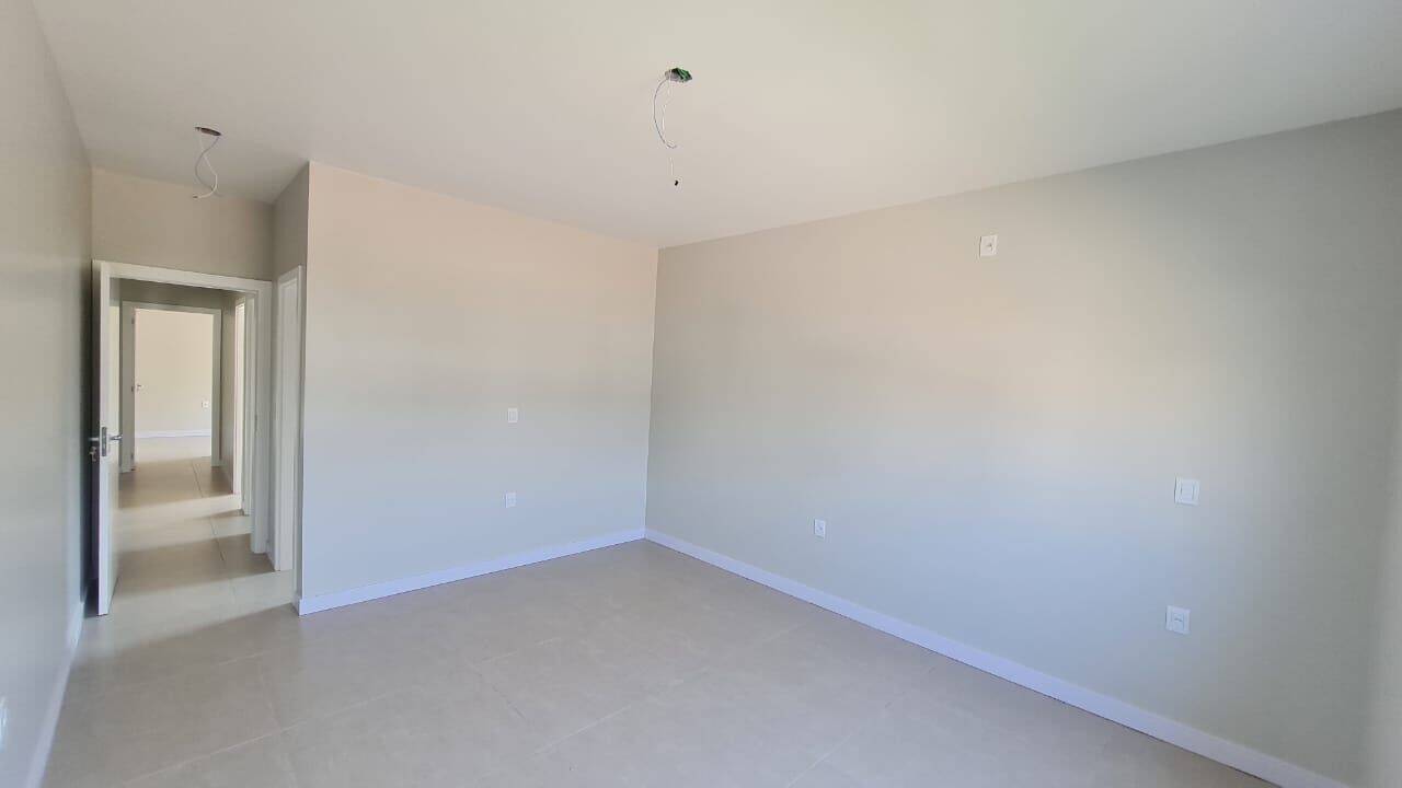 Casa, 3 quartos, 129 m² - Foto 2