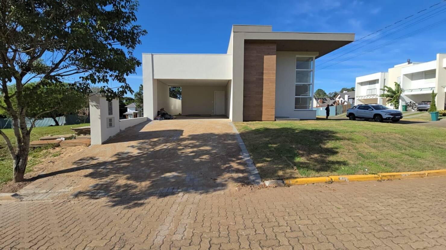 Casa, 3 quartos, 208 m² - Foto 1
