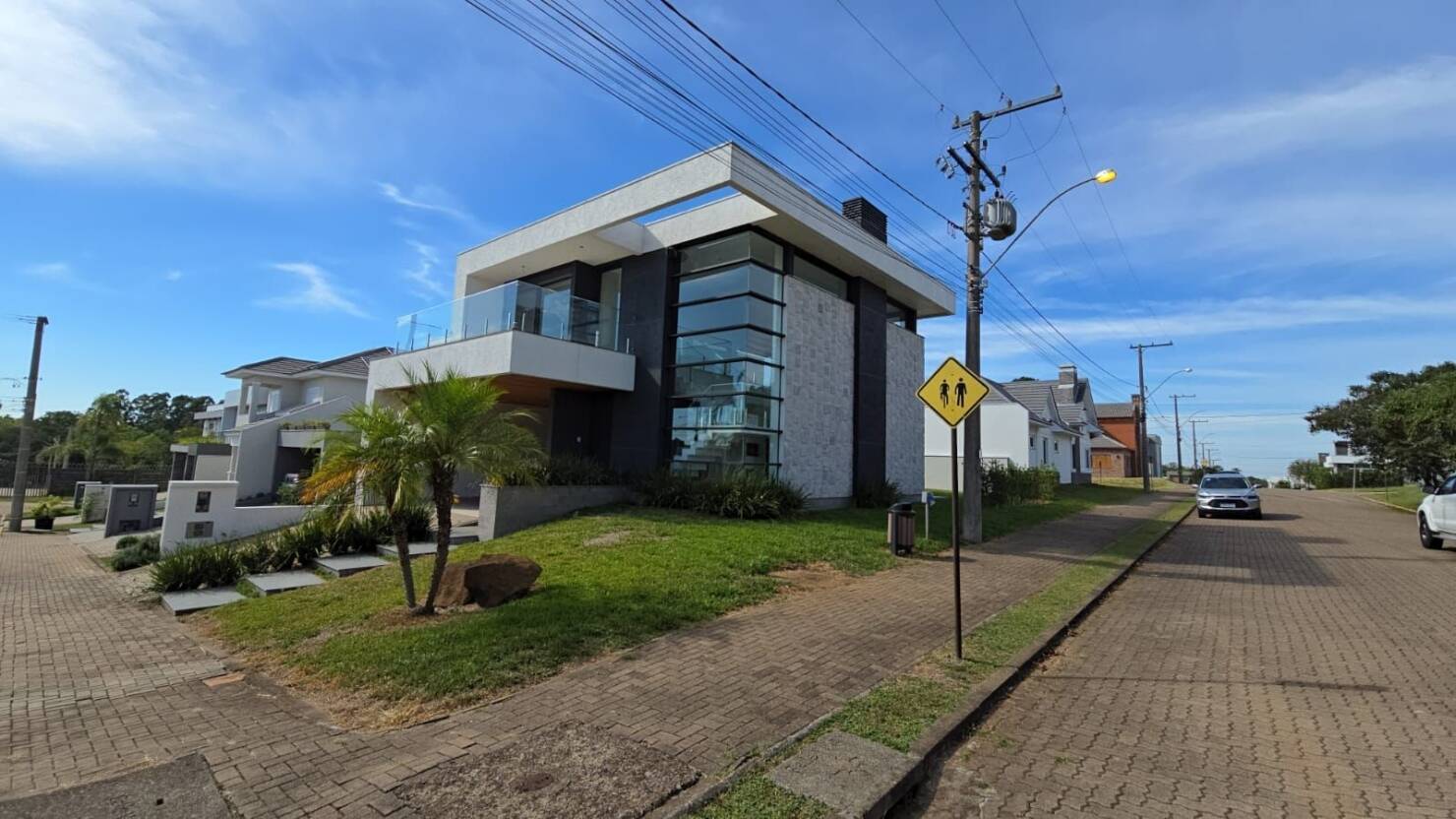 Casa, 3 quartos, 228 m² - Foto 3