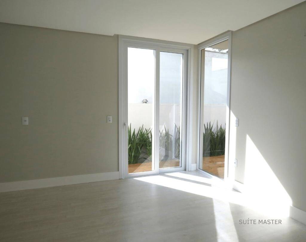 Casa para alugar com 3 quartos, 180m² - Foto 10