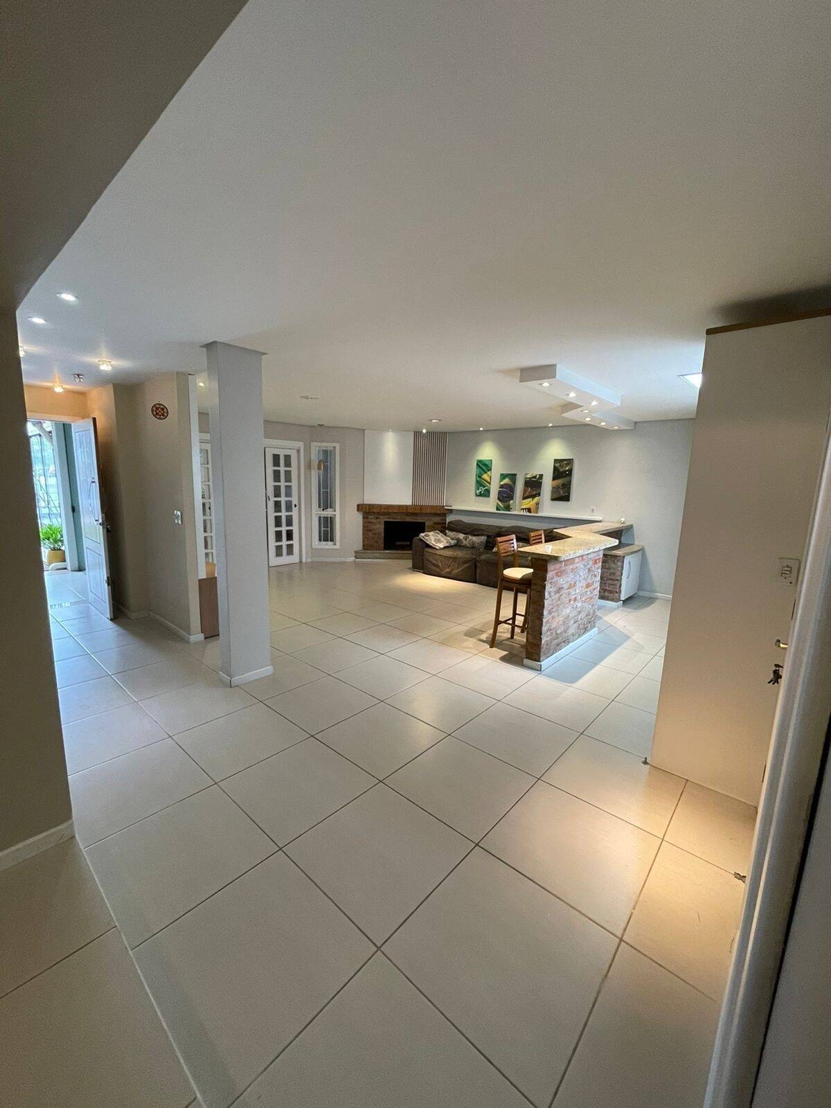 Casa, 3 quartos, 209 m² - Foto 8