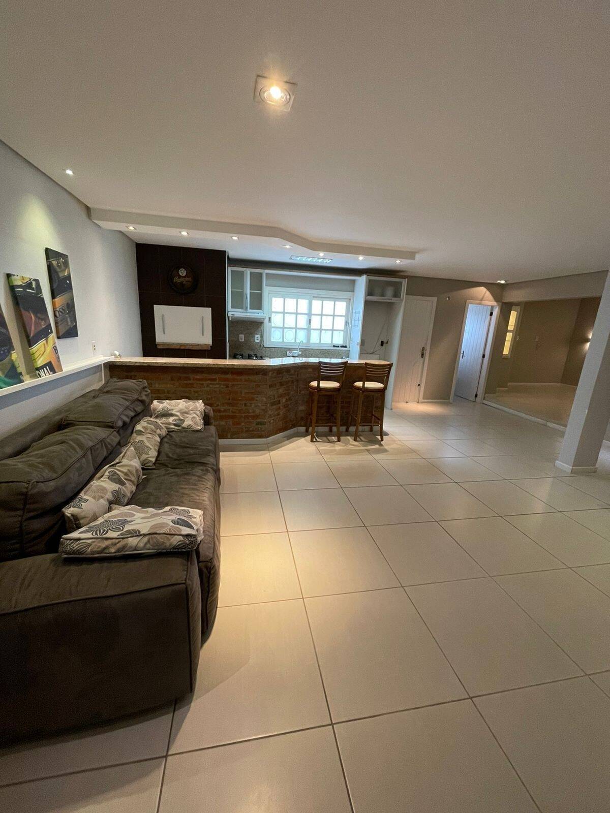 Casa, 3 quartos, 209 m² - Foto 10