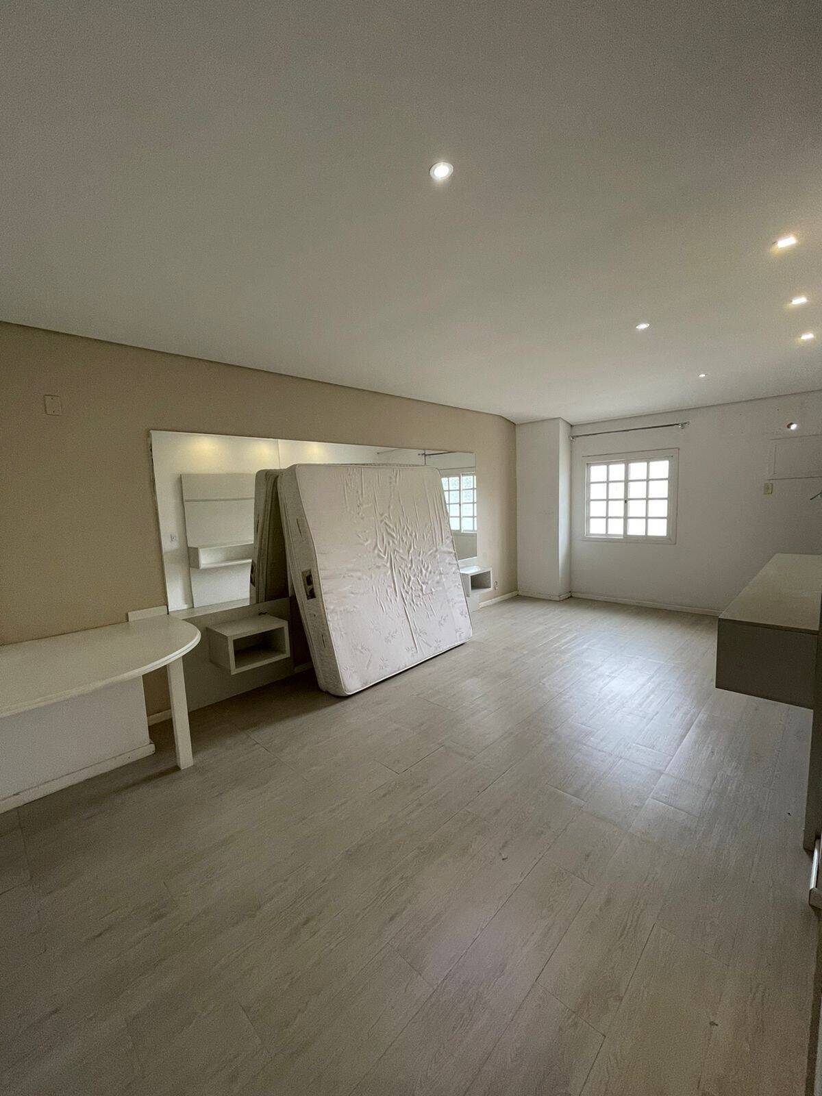 Casa, 3 quartos, 209 m² - Foto 16