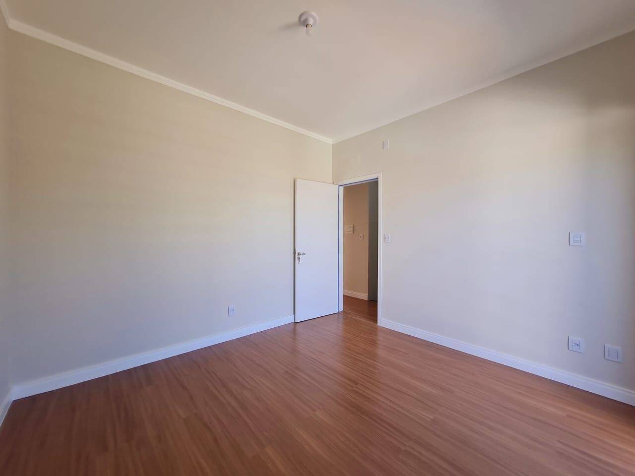 Apartamento à venda com 3 quartos, 132m² - Foto 20