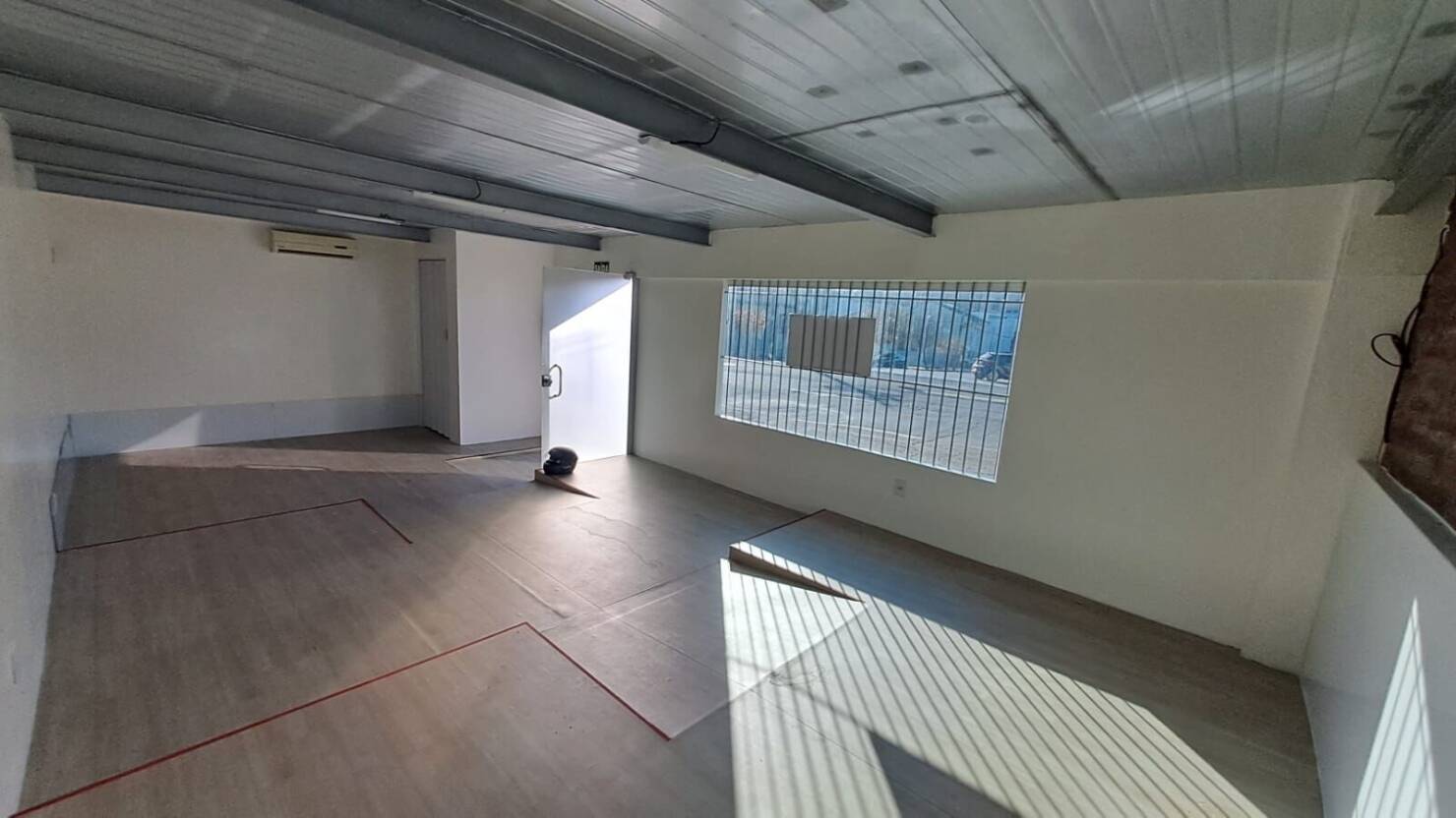 Loja-Salão para alugar, 80m² - Foto 1