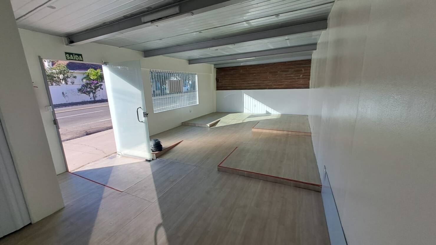 Loja-Salão para alugar, 80m² - Foto 2
