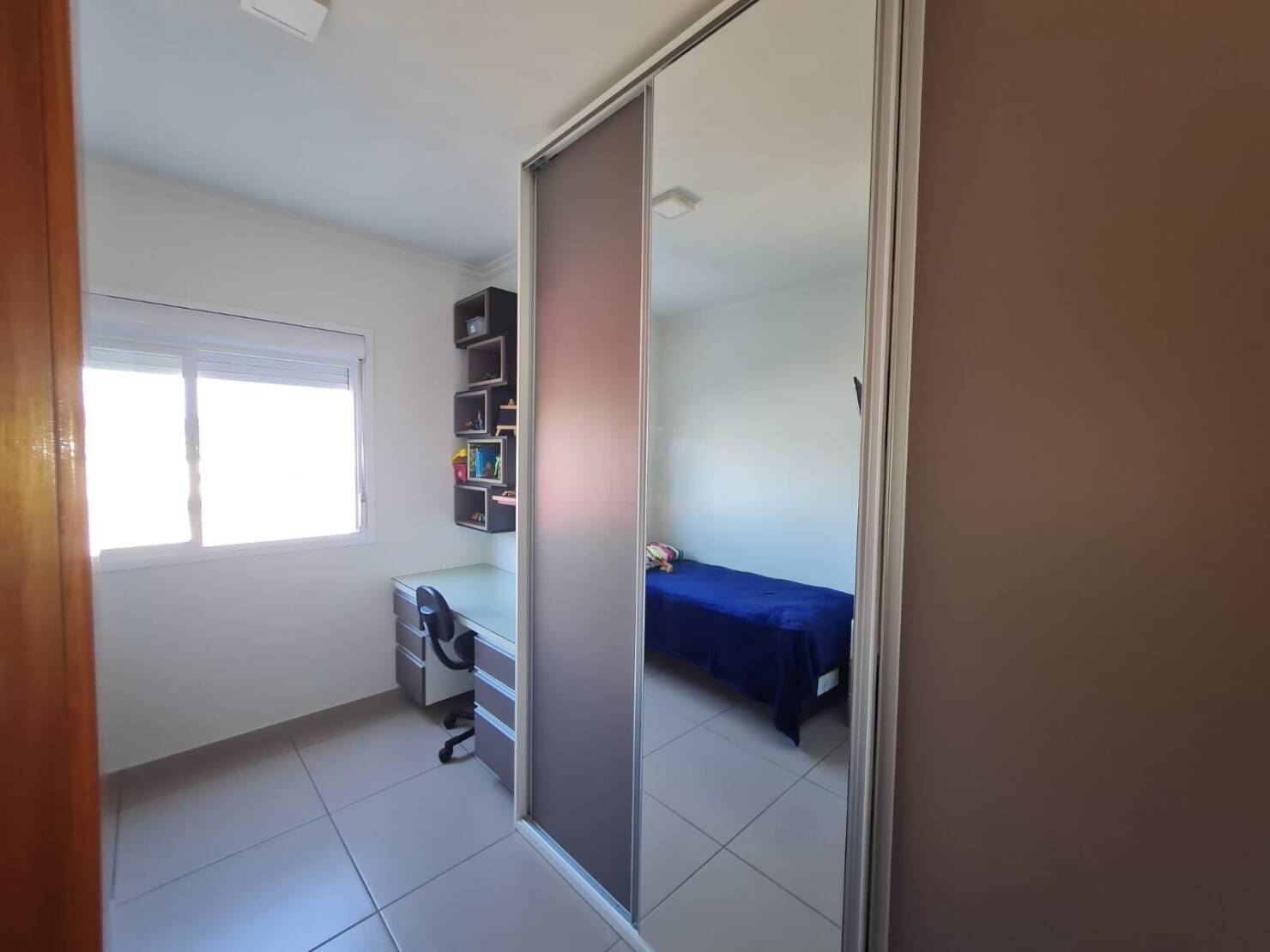 Apartamento à venda com 2 quartos, 81m² - Foto 27