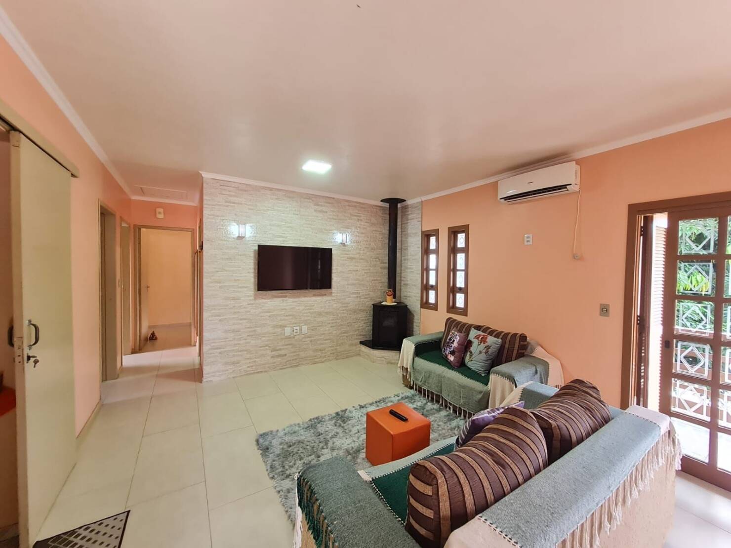 Casa à venda com 3 quartos, 180m² - Foto 8