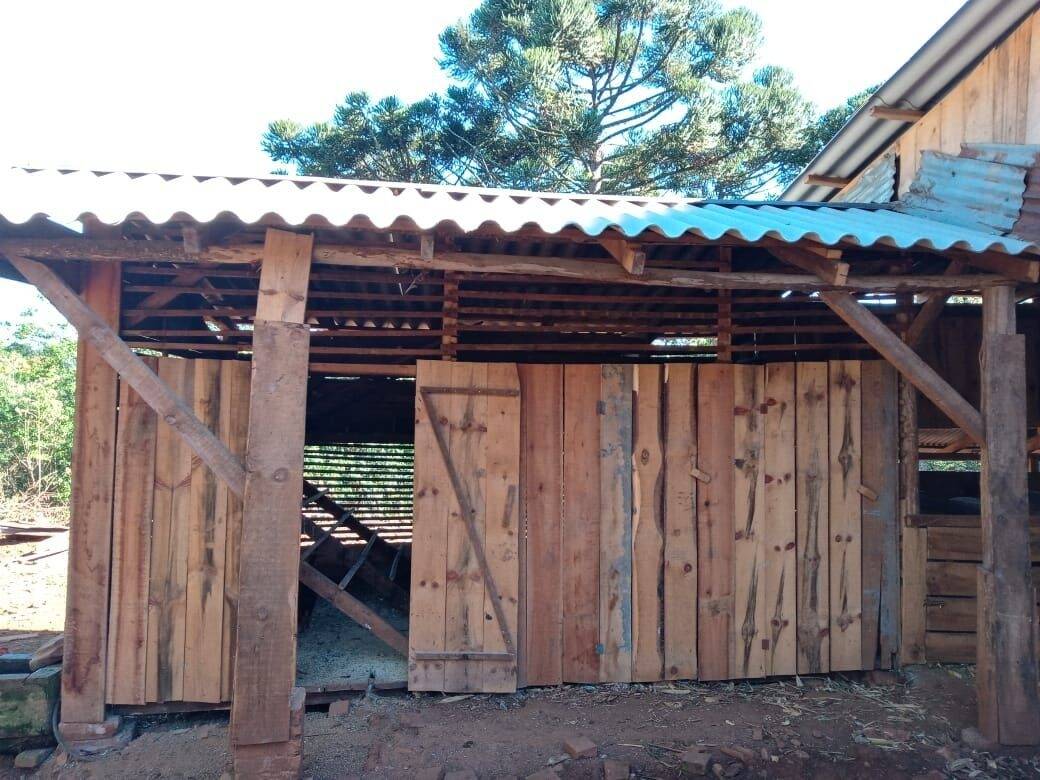 Fazenda à venda com 2 quartos, 90m² - Foto 14