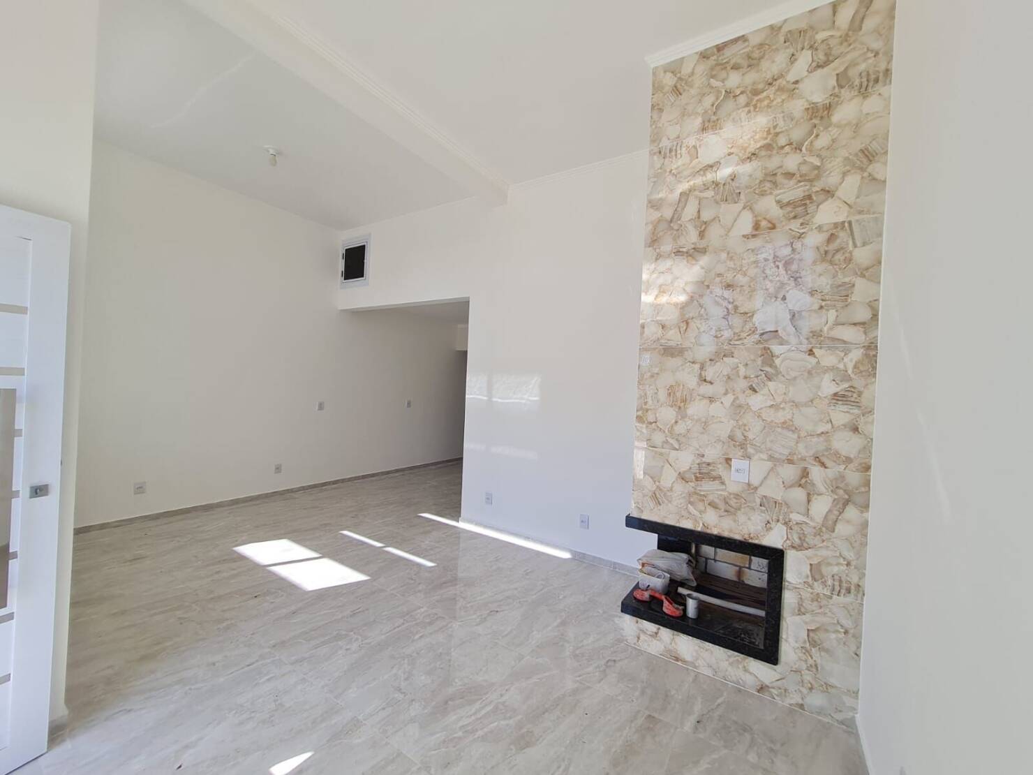 Casa à venda com 2 quartos, 80m² - Foto 14