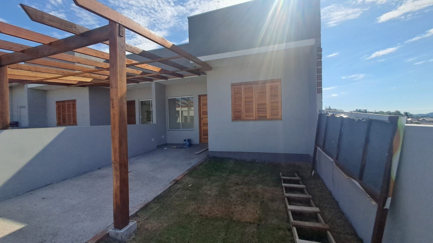 Casa à venda com 2 quartos, 55m² - Foto 15