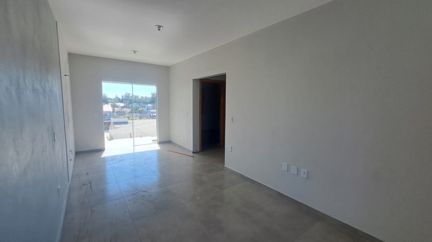 Casa à venda com 2 quartos, 55m² - Foto 4