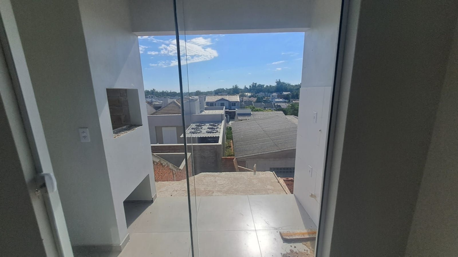 Casa à venda com 2 quartos, 55m² - Foto 5