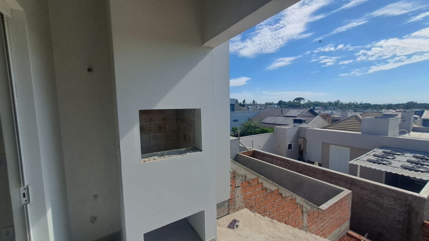 Casa à venda com 2 quartos, 55m² - Foto 8