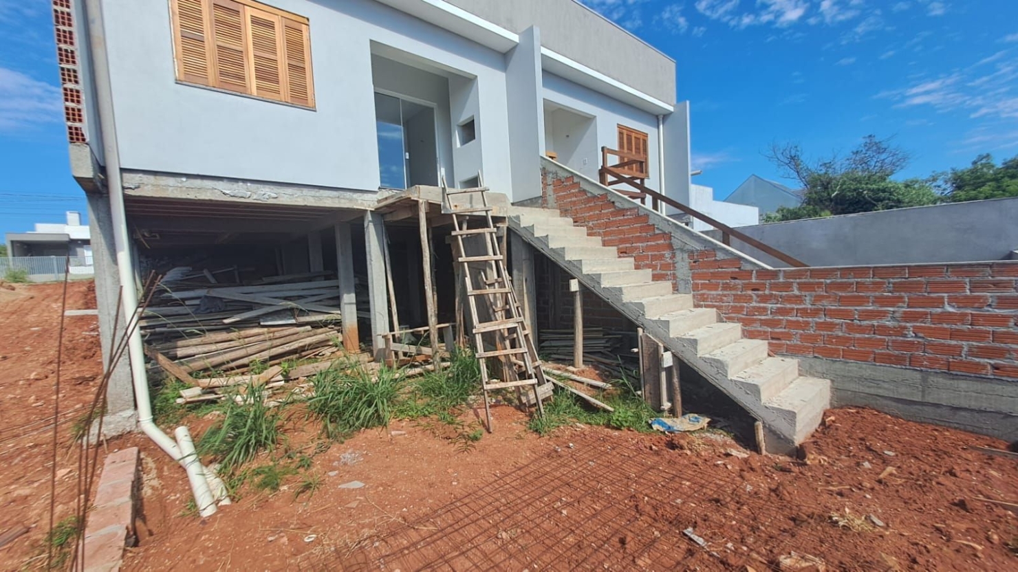 Casa à venda com 2 quartos, 55m² - Foto 11