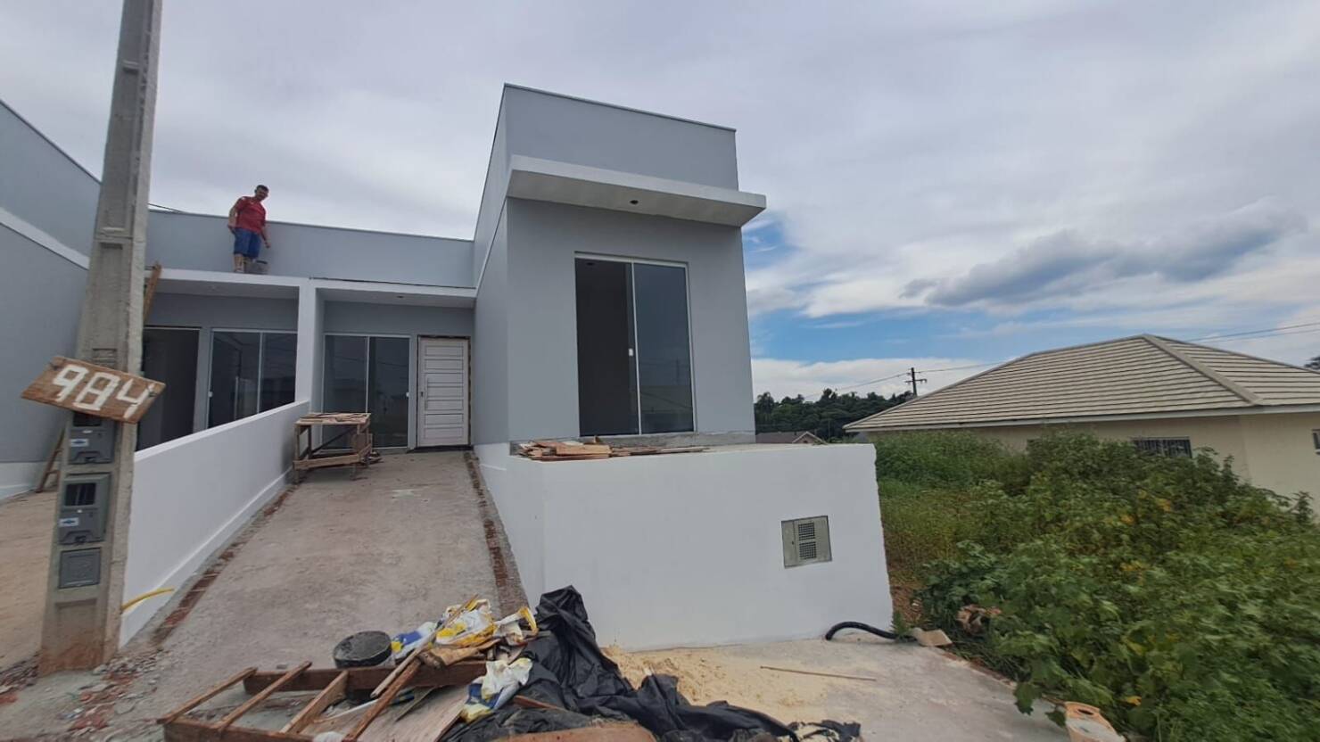 Casa à venda com 1 quarto, 54m² - Foto 1