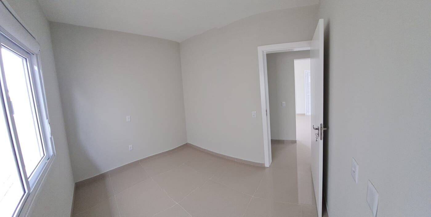 Casa à venda com 3 quartos, 102m² - Foto 27