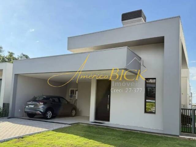 #747 - Casa para Venda em Santa Cruz do Sul - RS - 2