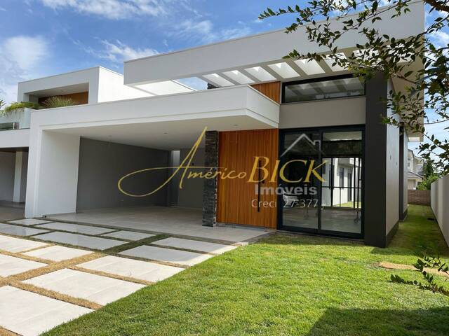 #802 - Casa para Venda em Santa Cruz do Sul - RS